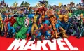 Komiksová scéna s hrdiny Avengers na červeném pozadí s bílým logem, jedlý obrázek na dort