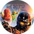 Kulatý jedlý obrázek s bojovníky Cole, Kai a Lloyd z LEGO Ninjago před vznášejícím se korábem, jedlý obrázek na dort