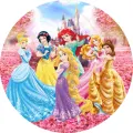 Šest princezen v barevných šatech stojí v růžovém poli květů před zámkem s duhou, jedlý obrázek na dort
