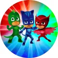 Kulatý jedlý obrázek na dort s hrdiny PJ Masks: zelený ještěr, modrý kocour a červená sova na paprskovém pozadí