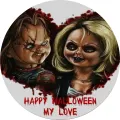 Chucky a Tiffany v koženém oblečení uprostřed rudého srdce s nápisem Happy Halloween my love, jedlý obrázek na dort
