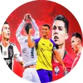 Kulatý jedlý obrázek s pěti fotografiemi fotbalisty Cristiana Ronalda v různých dresech na červeném pozadí, jedlý obrázek na dort