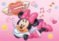 Myška Minnie v růžových šatech s andělskými křídly, notami a bublinami na růžovém pozadí, jedlý obrázek na dort