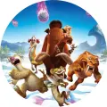 Mamut Manny, lenochod Sid a šavlozubý tygr Diego běží zasněženou krajinou pod modrou oblohou s padajícími fialovými meteority, jedlý obrázek