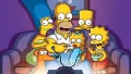 Rodina Simpsonových sedí na fialovém gauči a sleduje televizi, vedle nich pes Spasitel; jedlý obrázek na dort