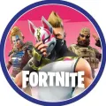 Kulatý jedlý obrázek s postavami z Fortnite na růžovém pozadí, bílý nápis Fortnite ve spodní části, jedlý obrázek na dort