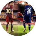 Kulatý jedlý obrázek s Lionelem Messim v dresu Barcelony na Camp Nou a v dresu PSG, jedlý obrázek na dort
