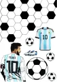 Fotbalista zezadu v modrobílém pruhovaném dresu s číslem 10, kolem černobílé míče a kopačky, jedlý obrázek na dort