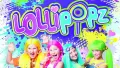 Čtyři zpěvačky Lollipopz v barevných parukách na pozadí graffiti cákanců s nápisem a srdíčkem, jedlý obrázek na dort