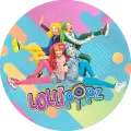 Kulatý jedlý obrázek s pěti zpěvačkami Lollipopz v pastelových parukách na pozadí s bublinami a geometrickými tvary, obrázek na dort