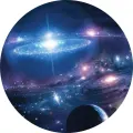 Jedlý obrázek na dort s motivem hlubokého vesmíru, zářící galaxie a planety
