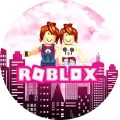 Roblox dívčí postavy na pozadí růžového města, jedlý obrázek na dort