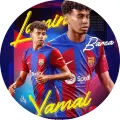 Fotbalista Lamine Yamal v dresu, nápis Barca, kruhový jedlý obrázek na dort