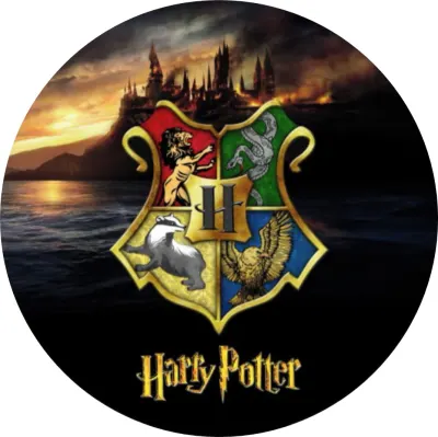 Harry Potter – Bradavický znak a hrad v noci – jedlý papír na dort