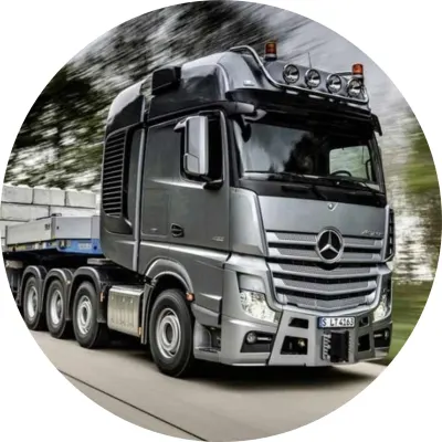 Kamion – stříbrný Mercedes s betonovými bloky – jedlý papír na dort
