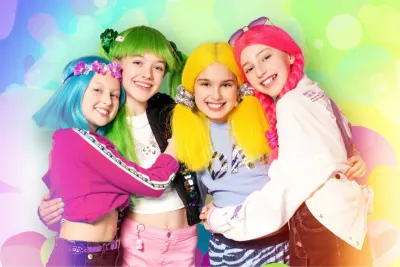 Lollipopz – duhové pozadí s bublinami – obdélníkový jedlý papír na dort
