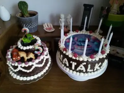Fotka od zákaznice Lenka – Cake Star Podložka pod dort hrubá vlnka zlatá kruh 20 cm (1 ks) ♡