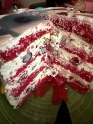 Fotka od zákaznice Monika – Food Colours gelová barva (Pink) růžová 35 g ♡