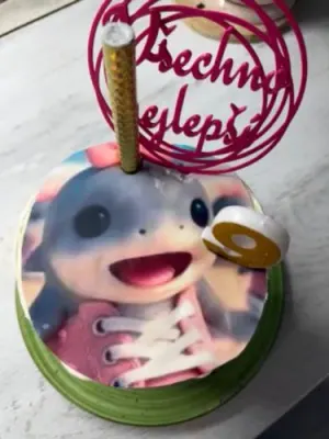 Fotka od zákaznice Monika – Tisk na FONDÁNOVÝ DECORLIST - KULATÝ / HRANATÝ ✴️