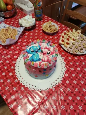 Fotka od zákaznice Iveta – Jedlý papír LILO A STITCH ★ oblíbený tisk na jedlý papír