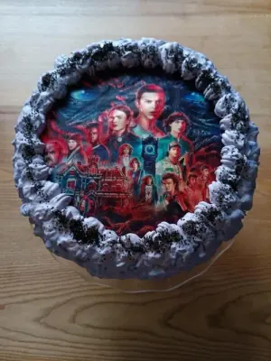 Fotka od zákaznice Anna – Jedlý papír STRANGER THINGS máme jako jedlý papír i fondán