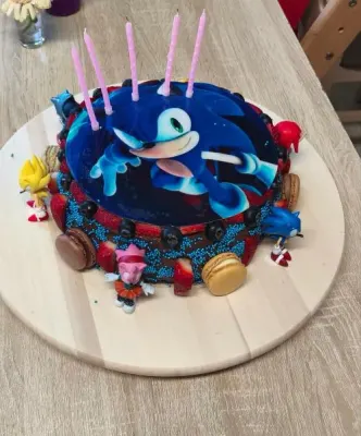 Fotka od zákaznice Lenka – Jedlý papír SONIC máme jako jedlý papír i fondán