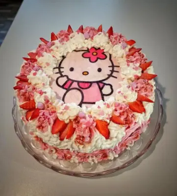 Fotka od zákaznice Iva – Jedlý papír - obrázek na dort - kruh: HELLO KITTY