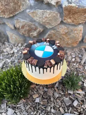Fotka od zákaznice Edita – Jedlý papír BMW - ZNAK máme jako jedlý papír i fondán
