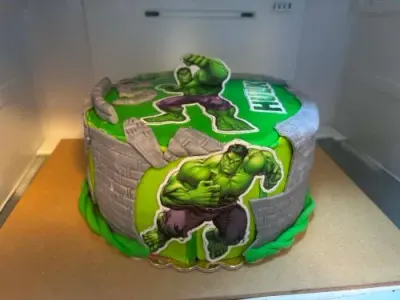 Fotka od zákaznice Pavlína – Jedlý papír HULK máme jako jedlý papír i fondán
