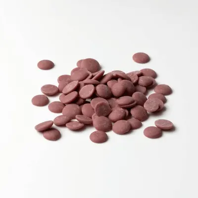 Ruby čokoláda Callebaut RB2 s přirozeně růžovou barvou a ovocnou chutí, balení 250 g