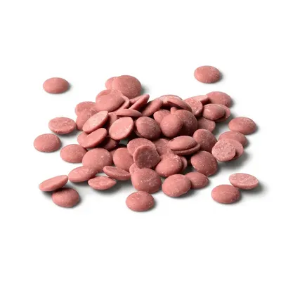 Růžová čokoládová poleva Callebaut Ruby Ice v balení 250 g určená k polévání zmrzlin a dortů