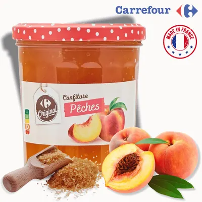 Broskvový džem Carrefour se třtinovým cukrem v 370g sklenici, vhodný na plnění a promazávání dortů a koláčů