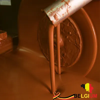 Belgická mléčná čokoláda Arabesque 34 % od značky Zeelandia v balení 300 g k pečení a polevování
