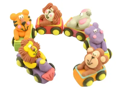 Cukrová dekorace na dort ve tvaru safari vláčku, 6 kusů, výška 21 cm, značka Cake Masters
