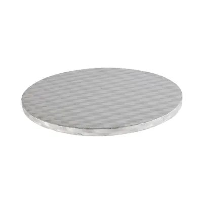 Klasická stříbrná dortová podložka o průměru 35 cm a tloušťce 12 mm pro stabilní podklad dortů