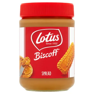Lotus Biscoff pomazánka ze sušenek Creamy v hladké krémové textuře s karamelovou chutí pro sladké pečení a dezerty