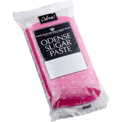 Potahovací hmota Odense v jemně růžové barvě, 250 g, určená k potahování a zdobení dortů