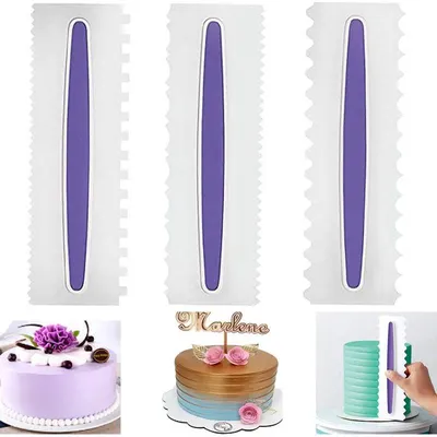 Sada tří plastových stěrek na vyhlazení boků dortu o rozměrech 23 x 7,5 cm od značky Cakesicq