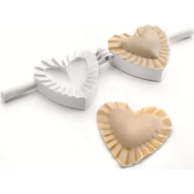 Forma na ravioli ve tvaru srdce o průměru 10 cm značky Ibili pro domácí těstoviny