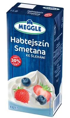 Smetana ke šlehání MEGGLE s 30% obsahem tuku v jednolitrovém UHT balení na pečení a zdobení dortů