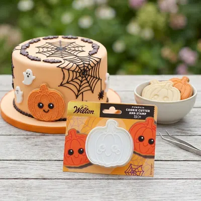 Vykrajovátko Wilton ve tvaru dýně s 3D otiskem pro halloweenské sušenky a dekorace na dorty