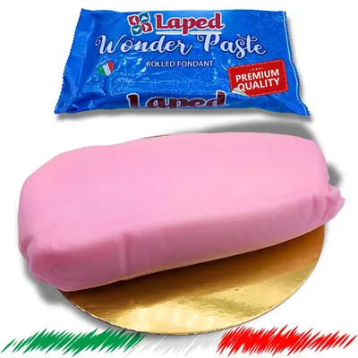 Světle růžová potahovací hmota na dorty LAPED v balení 1 kg, italská kvalita s jemnou vanilkovou chutí
