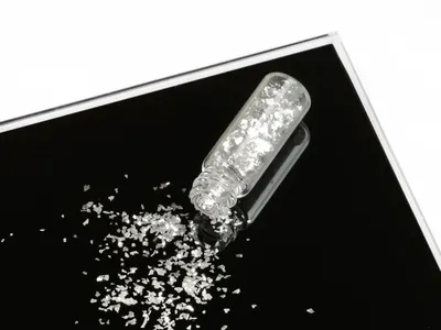 Jedlé stříbro mini flitry, hrubé, 0,25 g