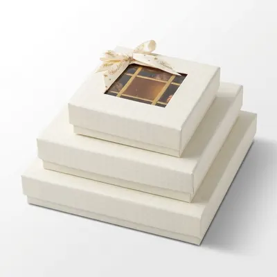 Krabička na pralinky 9x6x4 cm bílá, 5 ks