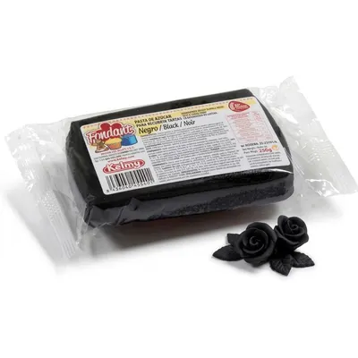 Černá potahovací hmota Kelmy na dorty, balení 250 g pro hladký sytě černý povrch