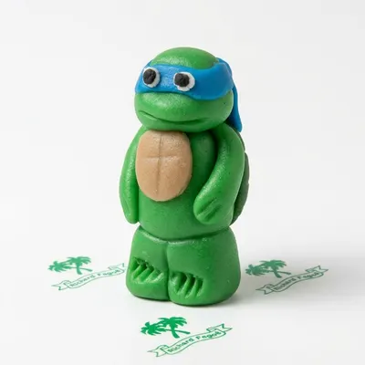 Figurka na dort želva ninja Leonardo z kokosové hmoty 5 cm