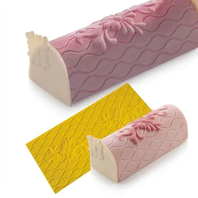 Silikonová podložka s reliéfem květy 36x16 cm