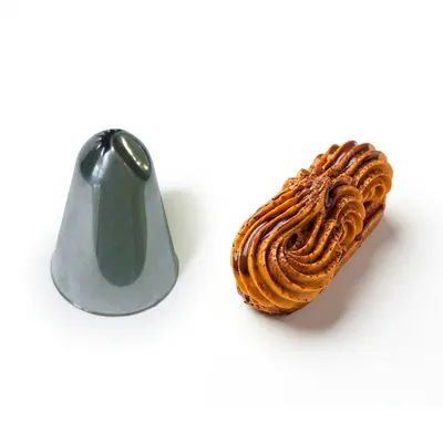 Zdobící špička nerez speciál, průměr 1,7 cm, výška 2,8 cm