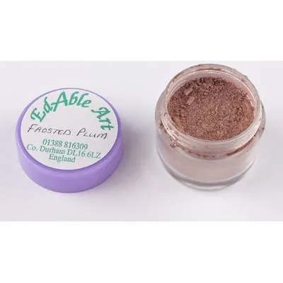 Prachová jedlá barva Frosted Plum, švestkově fialový odstín