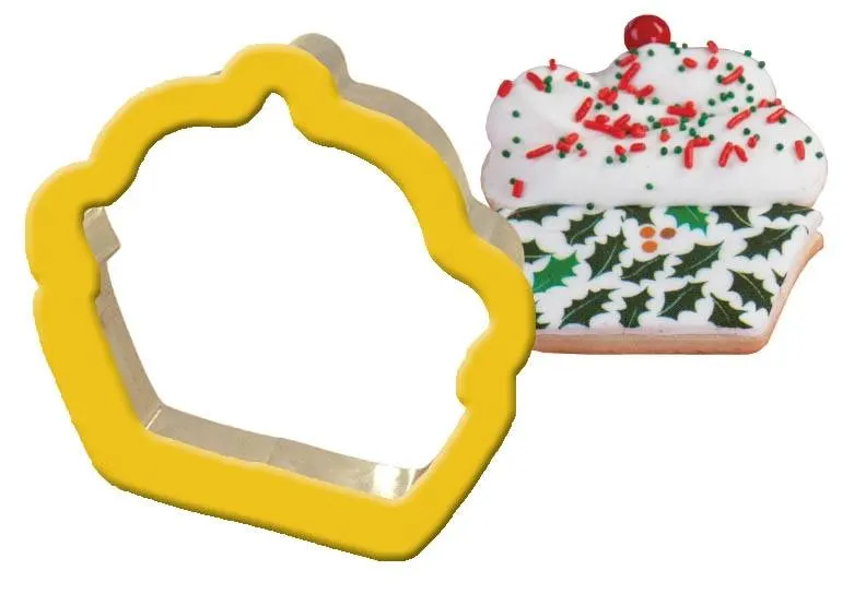 Vykrajovátko Alvarak ve tvaru cupcaku o rozměrech 6,8 x 6,5 cm pro vykrajování cukroví a marcipánu